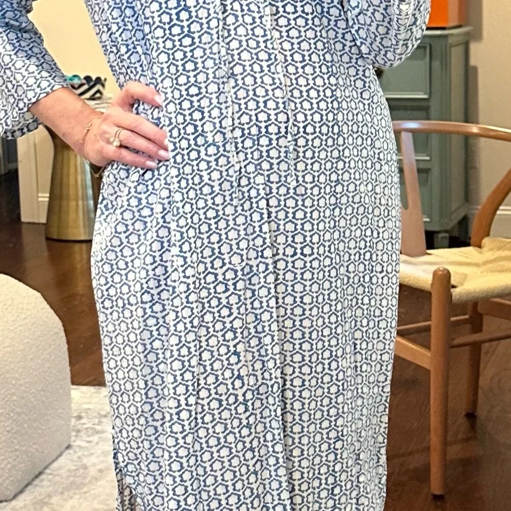 Dress - Picture 3 of 4